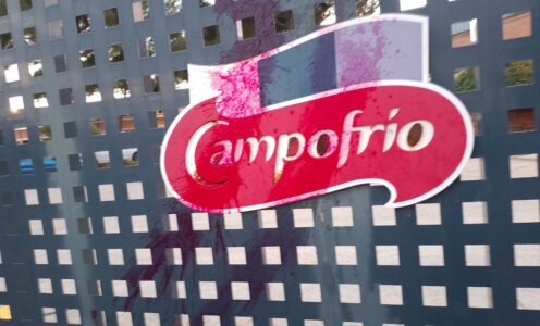 Futuro Vegetal irrumpe en la fábrica de Campofrío