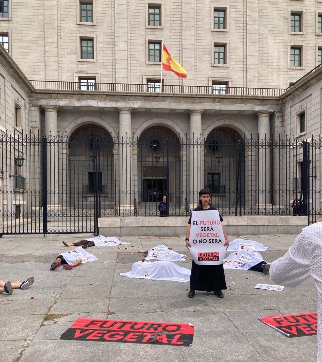 Morimos frente al MITECO